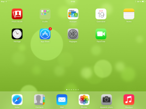 iOS 7, écran d'accueil